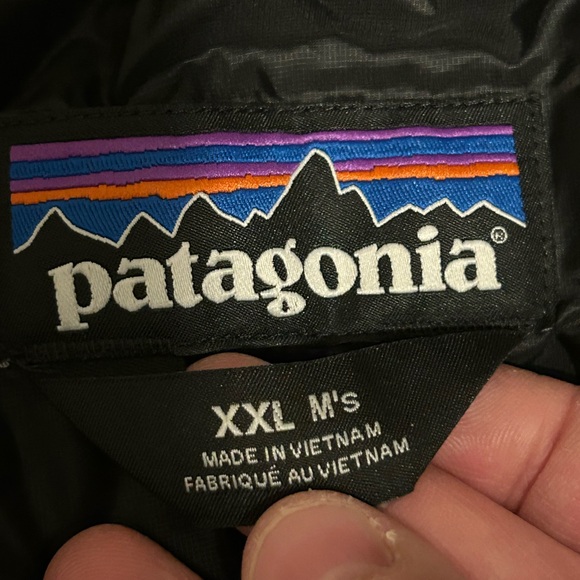 Men’s Patagonia vest - Picture 4 of 5